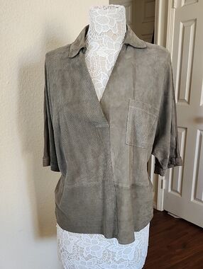Max & Moi Laser Cut Goatskin Leather Top Size 40 (Size 8-10) New Earthy And Chic